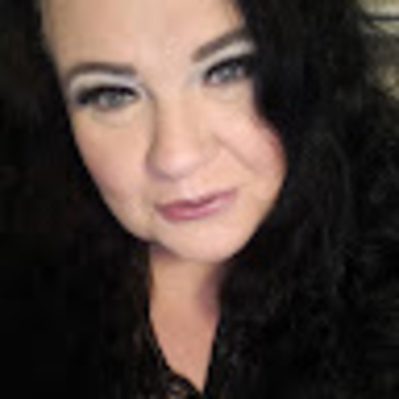 sassydebk